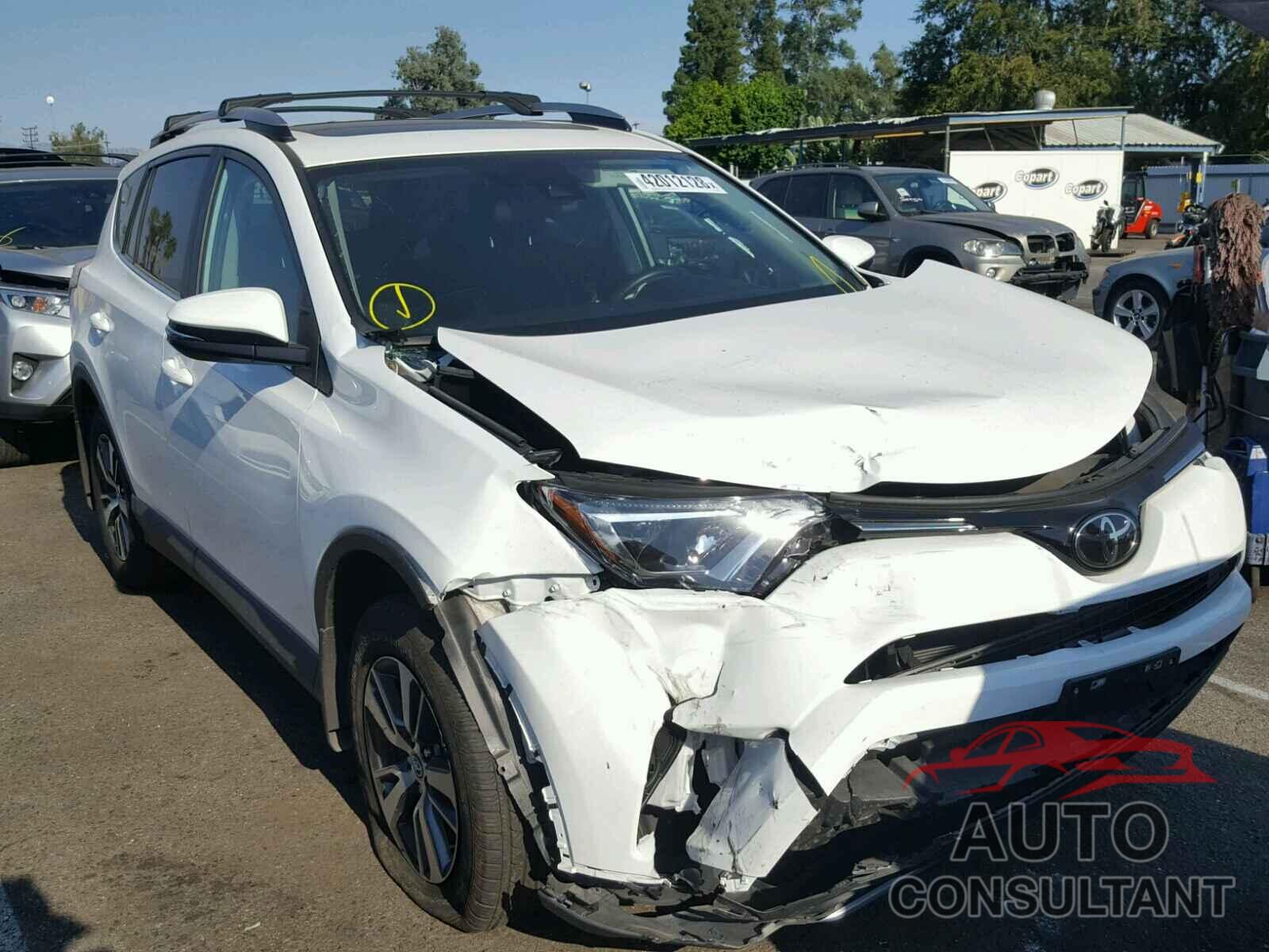 TOYOTA RAV4 XLE 2017 - 2T3WFREV9HW323889
