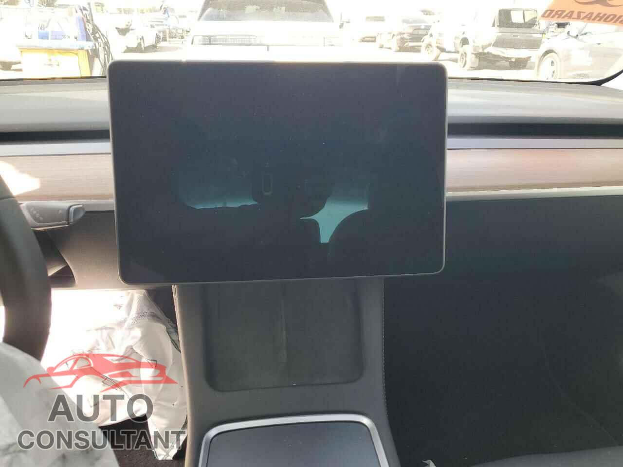 TESLA MODEL 3 2023 - 5YJ3E1EA0PF550168
