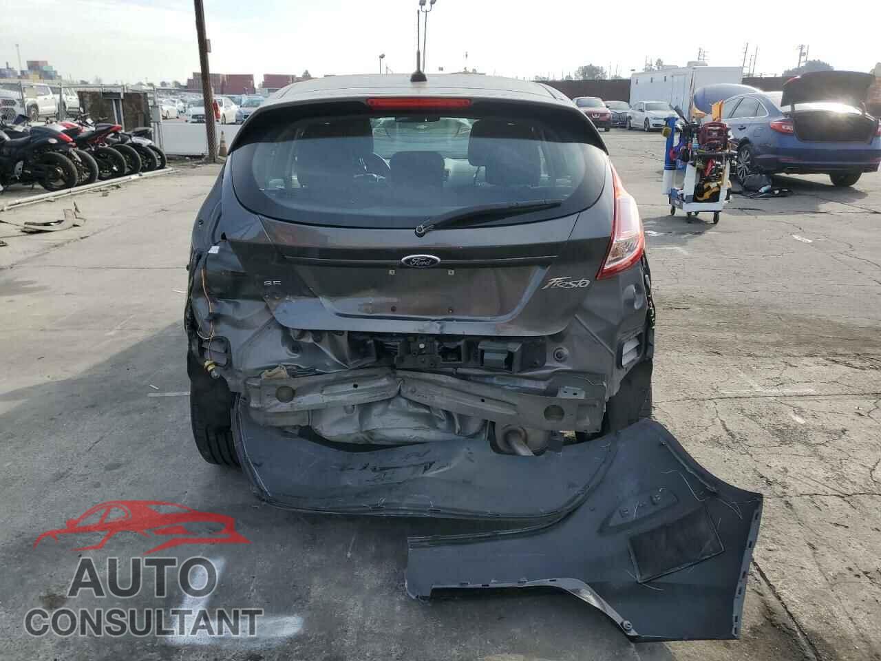 FORD FIESTA 2016 - 3FADP4EJ4GM156979