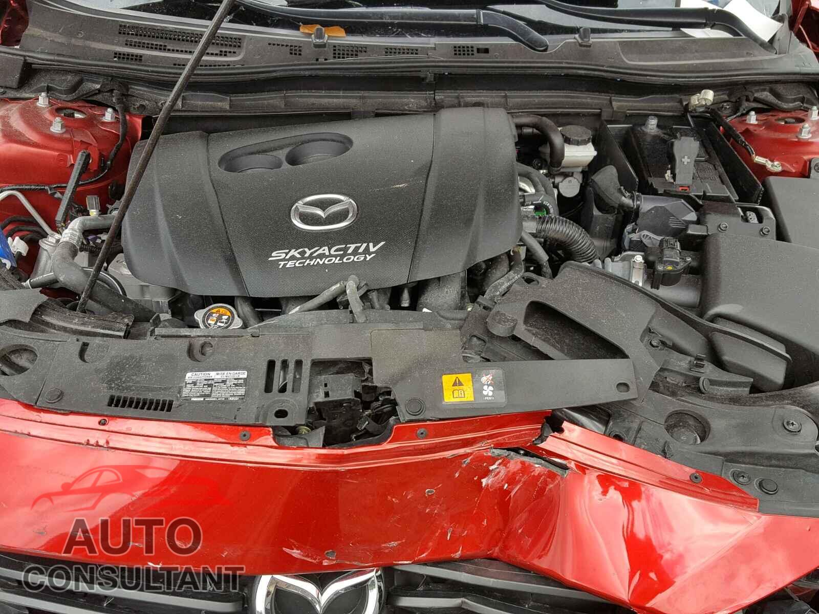 MAZDA 3 2017 - 3MZBN1V73HM116613