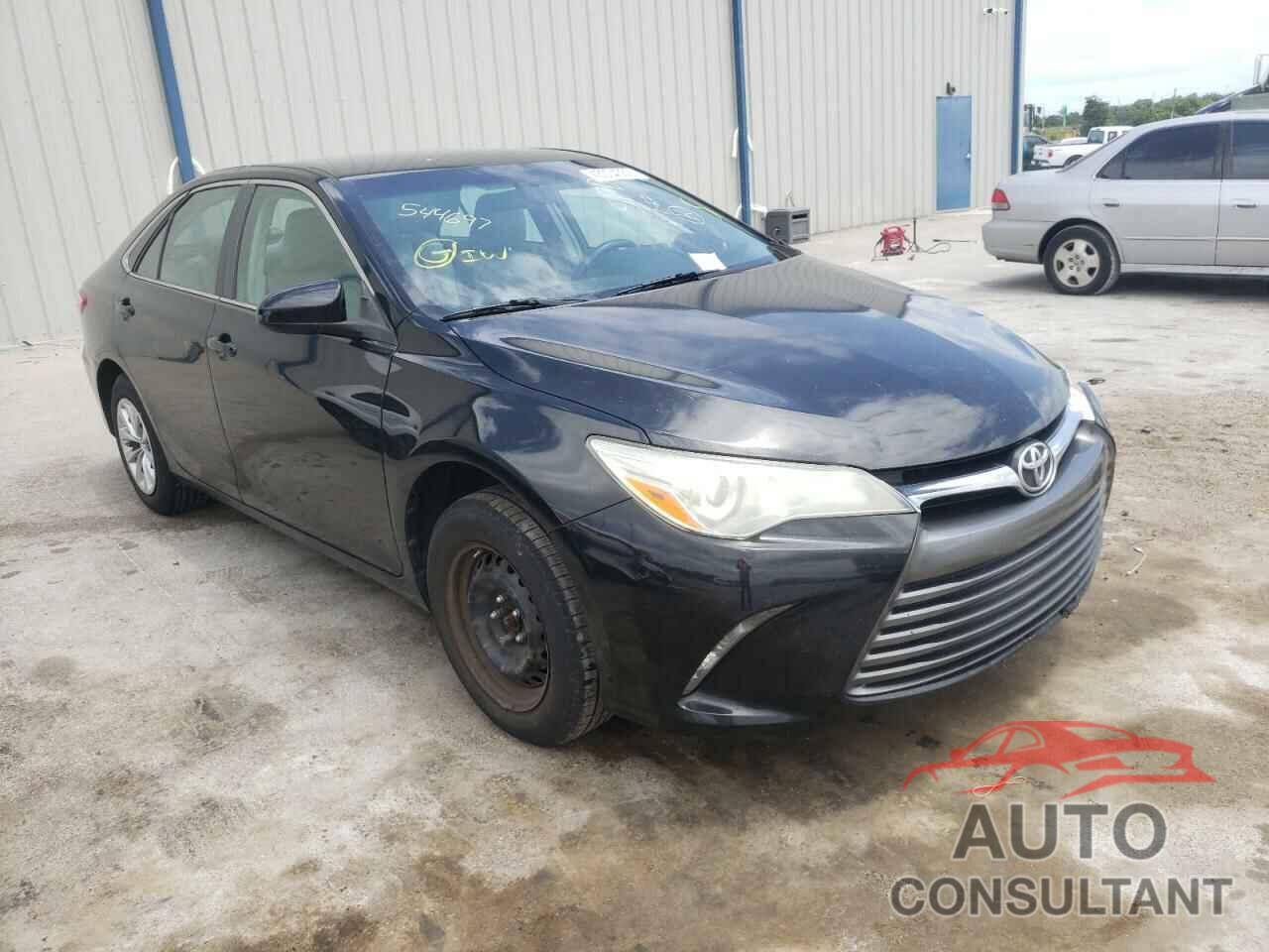 TOYOTA CAMRY 2016 - 4T4BF1FK7GR544697