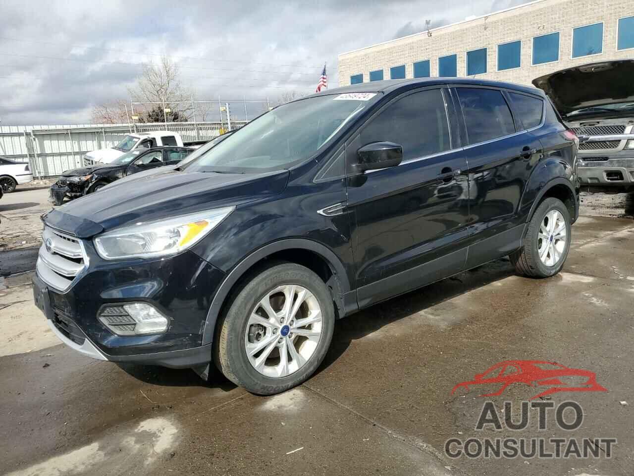 FORD ESCAPE 2017 - 1FMCU9G94HUB04940