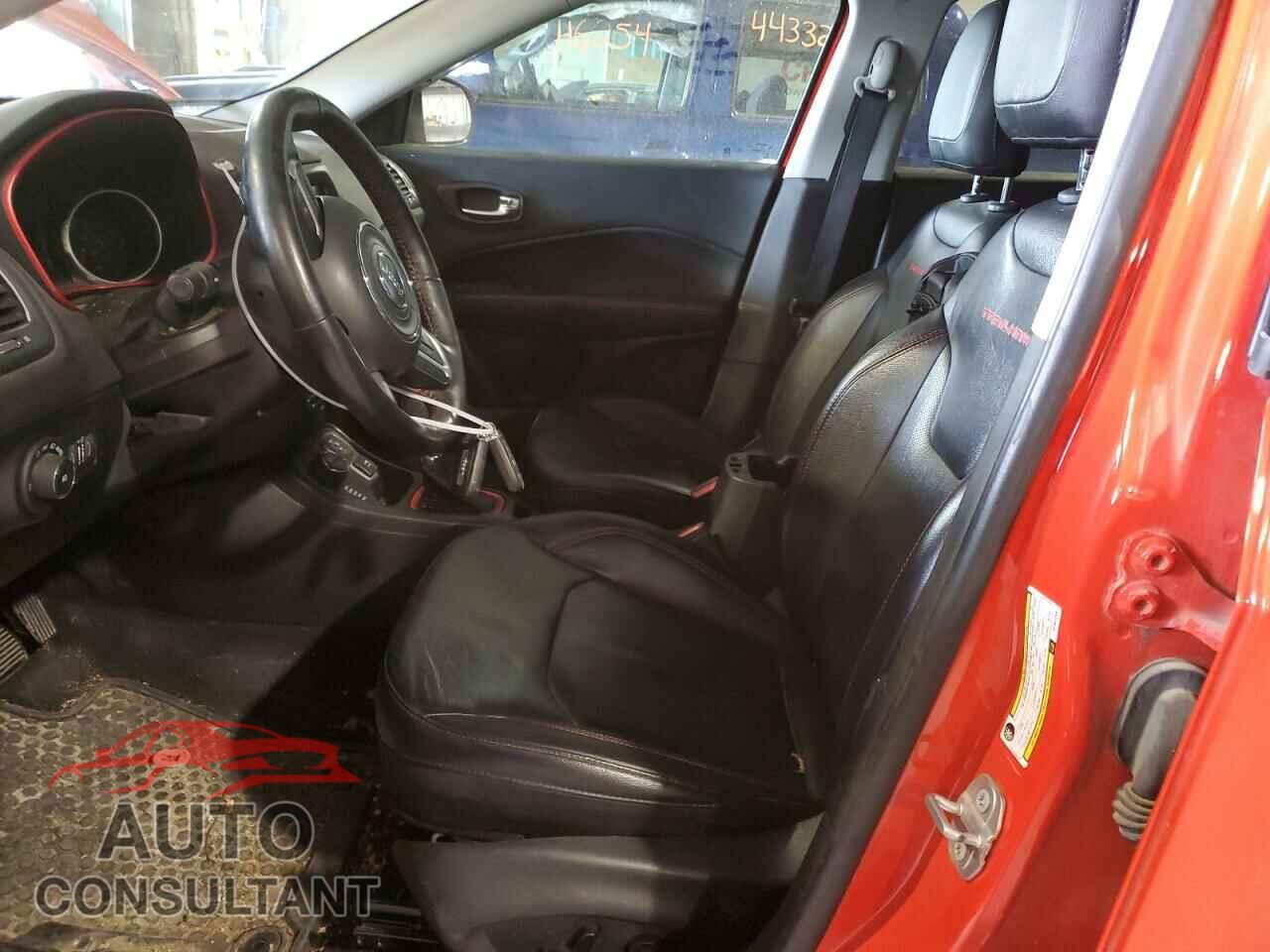 JEEP COMPASS 2019 - 3C4NJDDB4KT601259