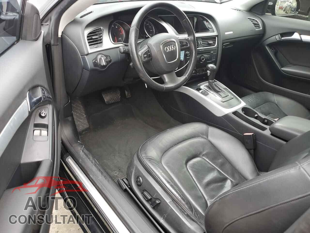 AUDI A5 2012 - WAULFAFR1CA011432