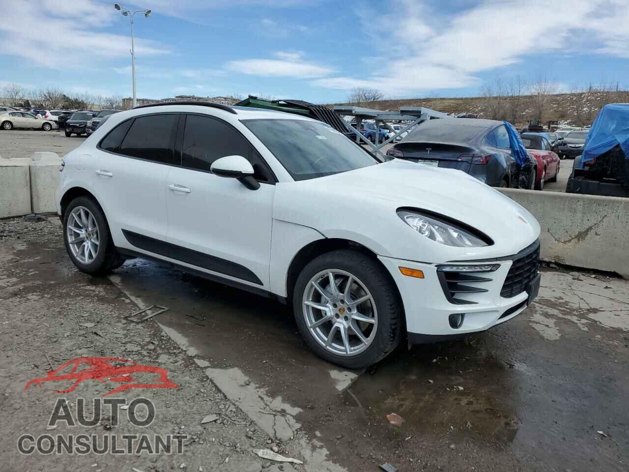 PORSCHE MACAN 2017 - WP1AB2A56HLB10130