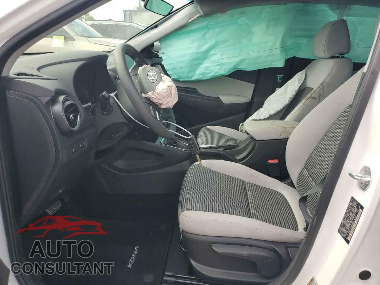 HYUNDAI KONA 2023 - KM8K22AB2PU019727