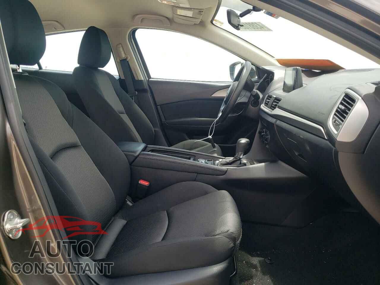 MAZDA 3 2017 - 3MZBN1K70HM152442