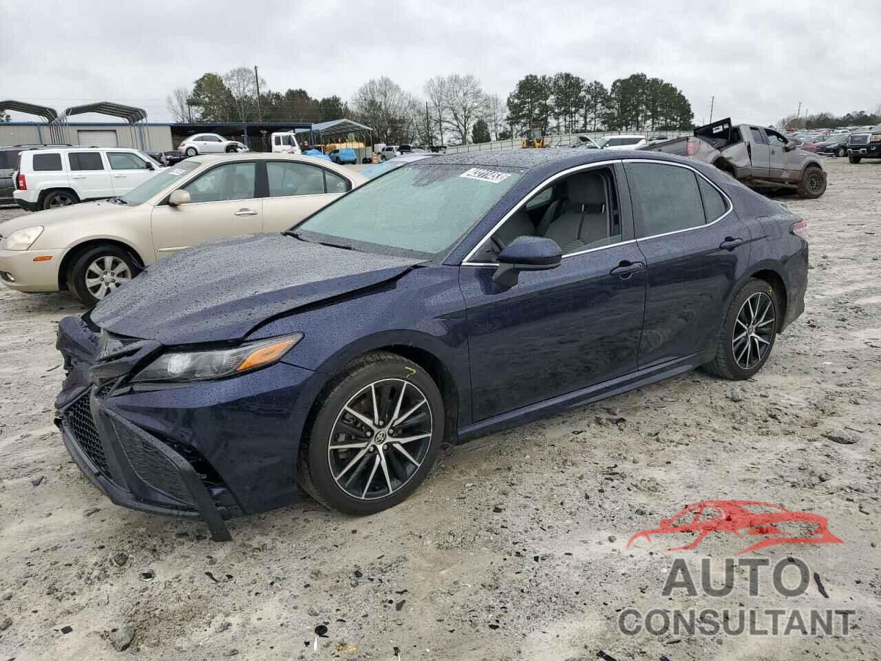 TOYOTA CAMRY 2021 - 4T1G11AK6MU528895