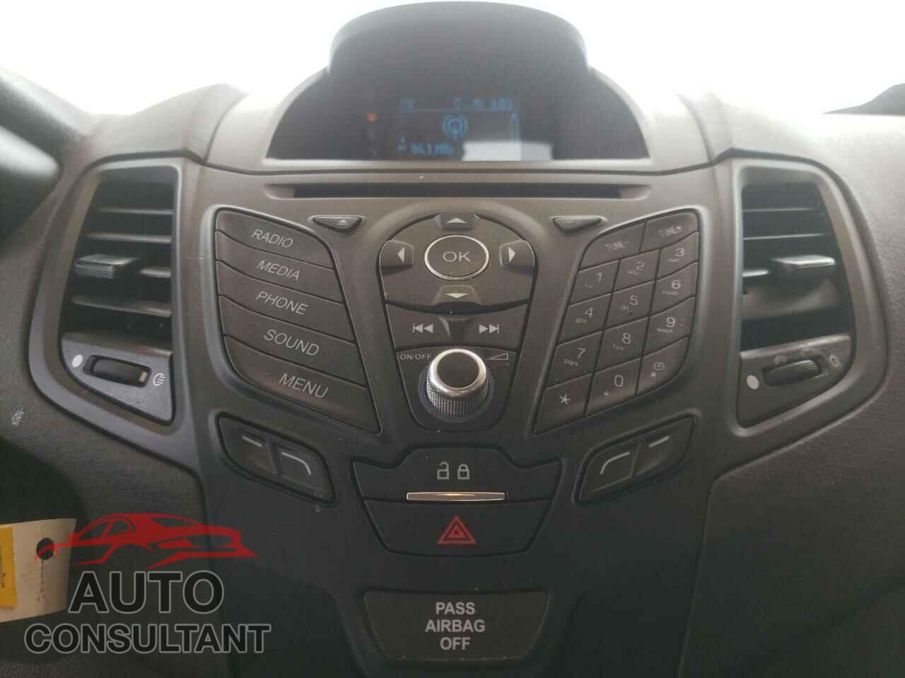 FORD FIESTA 2017 - 3FADP4EJ9HM101980