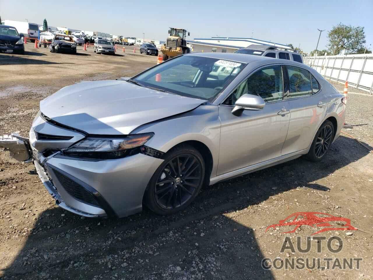 TOYOTA CAMRY 2022 - 4T1K31AK8NU578378