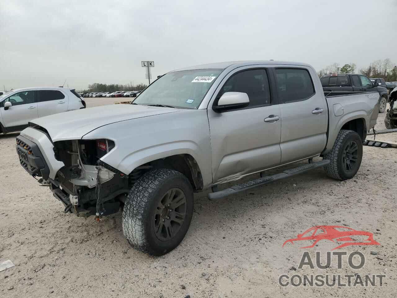 TOYOTA TACOMA 2018 - 5TFAX5GN5JX130234