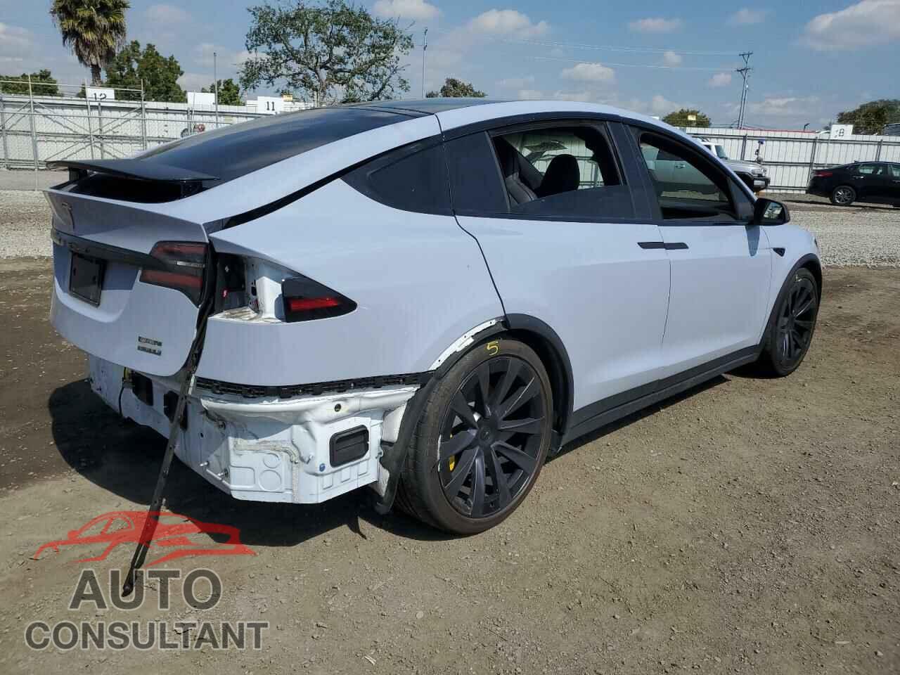 TESLA MODEL X 2022 - 7SAXCBE65NF342389