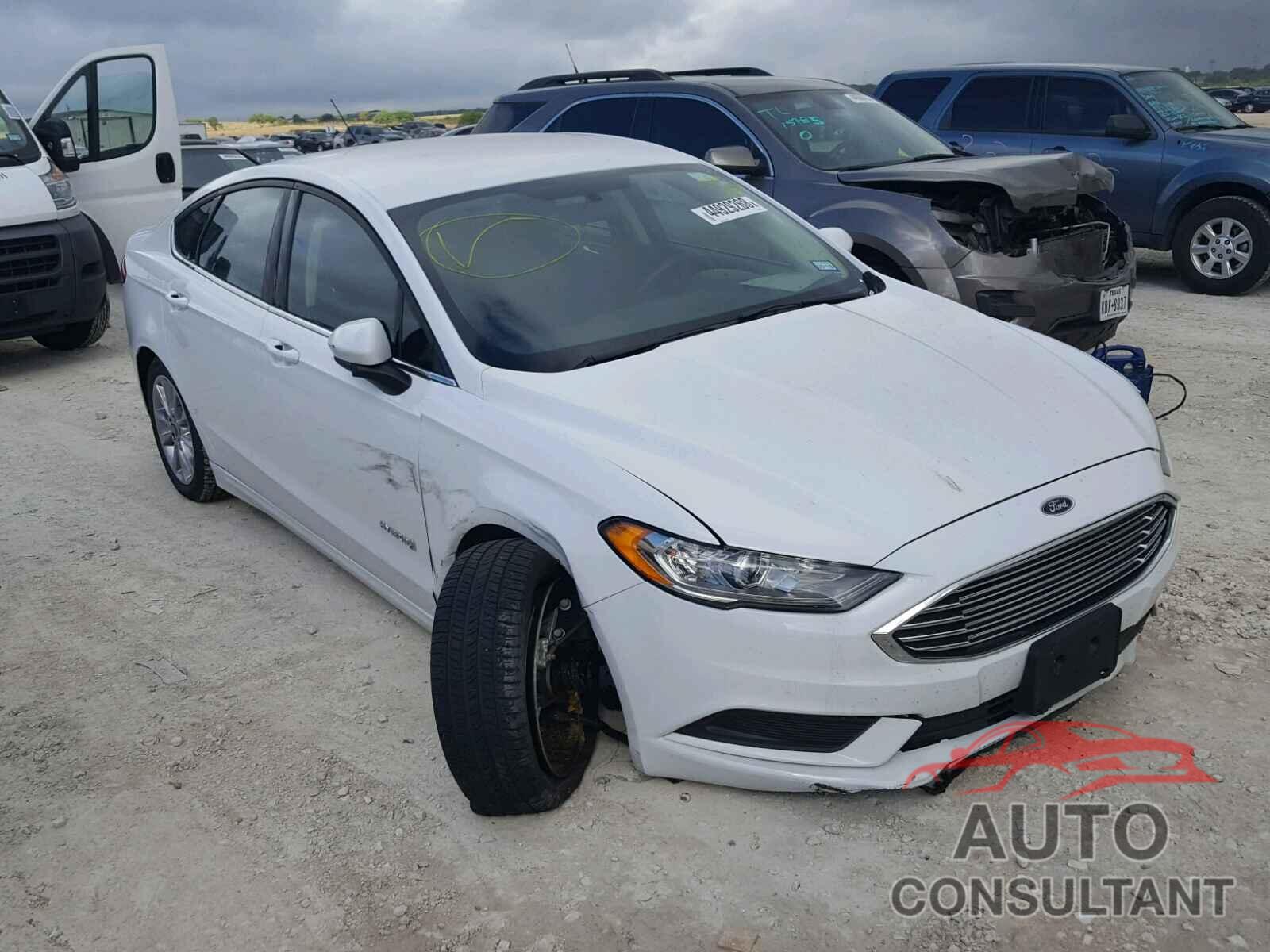 FORD FUSION 2017 - 3FA6P0LU1HR384750