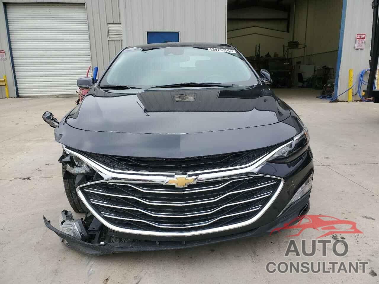 CHEVROLET MALIBU 2023 - 1G1ZD5ST5PF130890