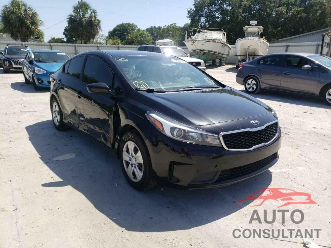 KIA FORTE 2018 - 3KPFK4A76JE220324