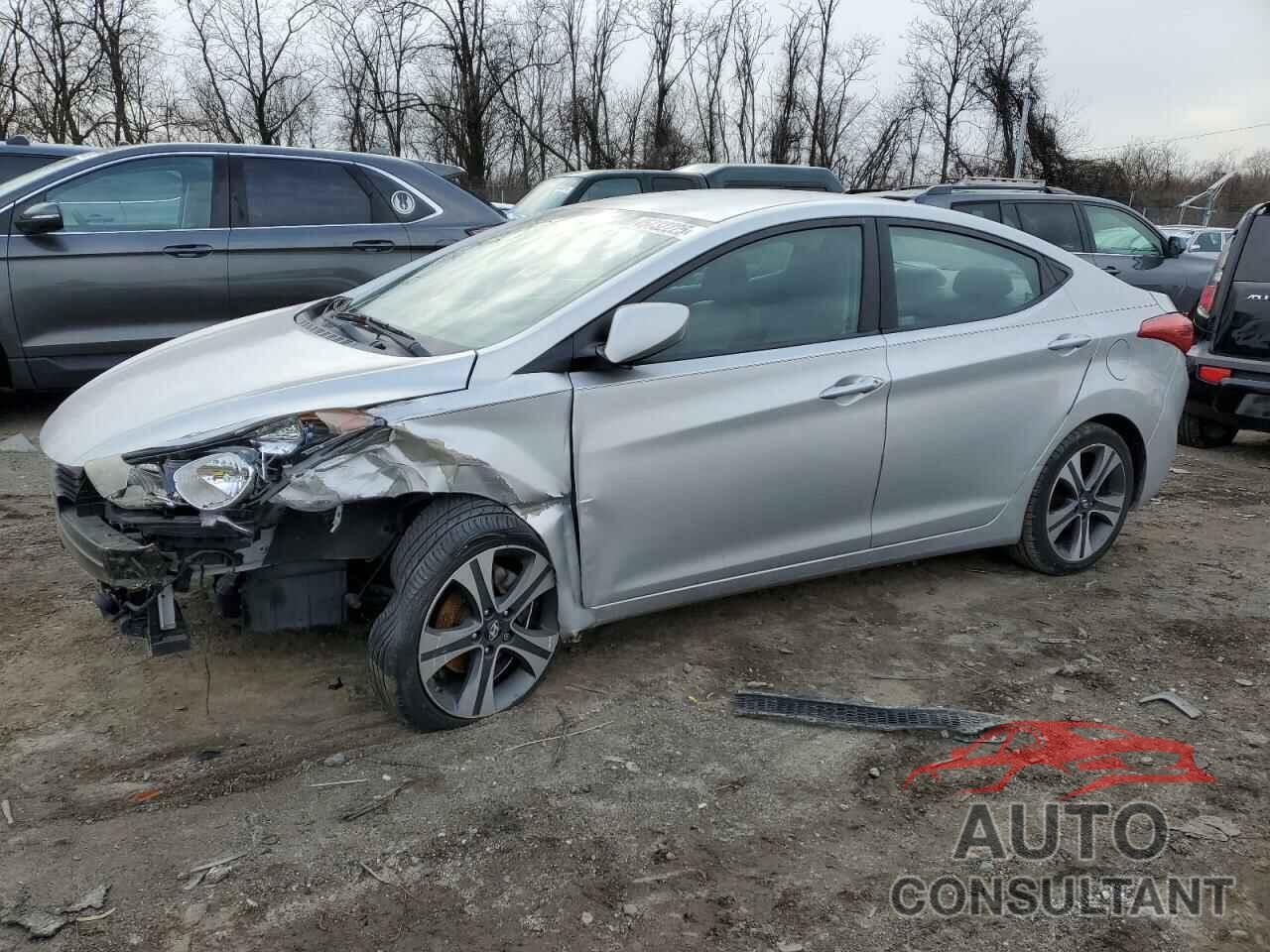 HYUNDAI ELANTRA 2012 - KMHDH4AE3CU258646
