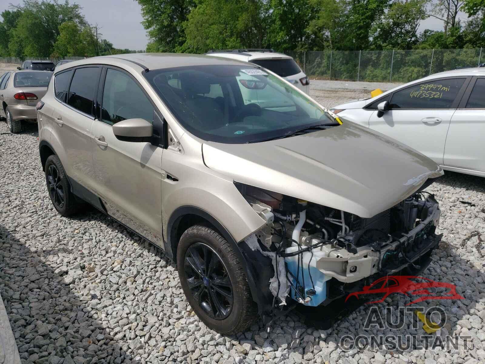 FORD ESCAPE 2017 - 1FMCU9GD3HUE70649