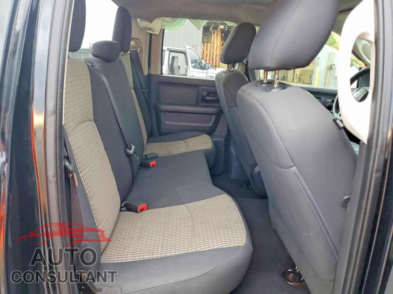 DODGE RAM 1500 2012 - 1C6RD7FT0CS226593