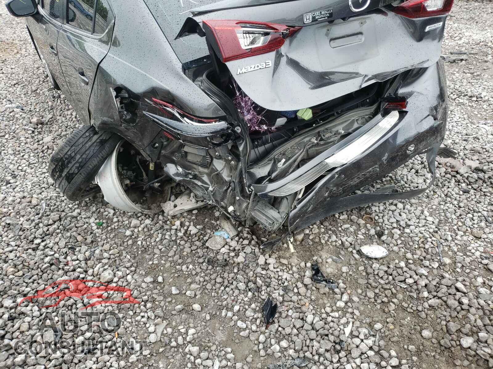 MAZDA 3 2017 - JM1BN1W34H1120794