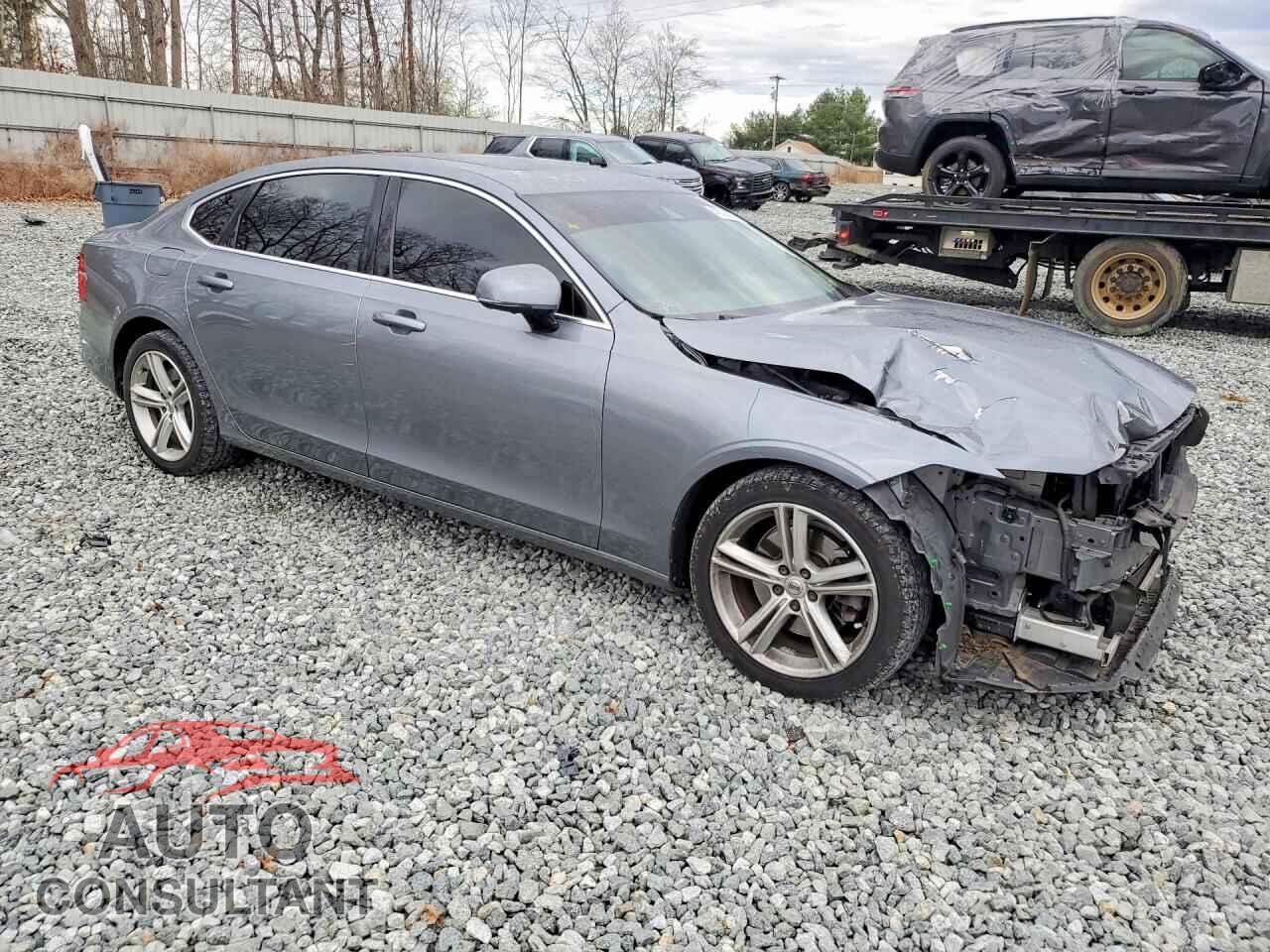 VOLVO S90 2018 - LVY982MK5JP021113