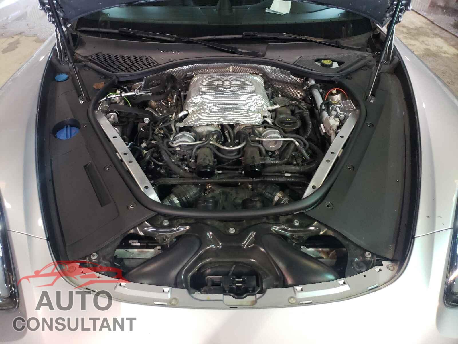 PORSCHE PANAMERA 2018 - WP0AE2A71JL128129