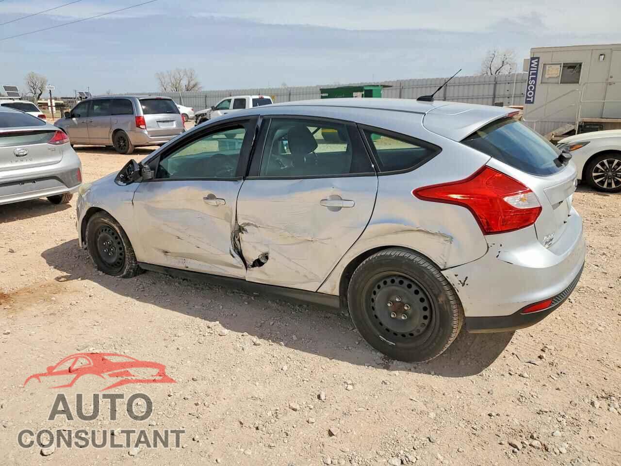 FORD FOCUS 2012 - 1FAHP3K26CL176347