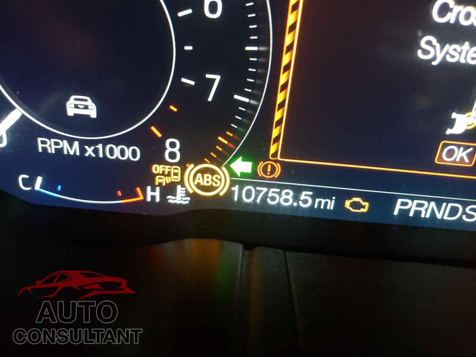 FORD MUSTANG 2019 - 1FATP8FF1K5177185