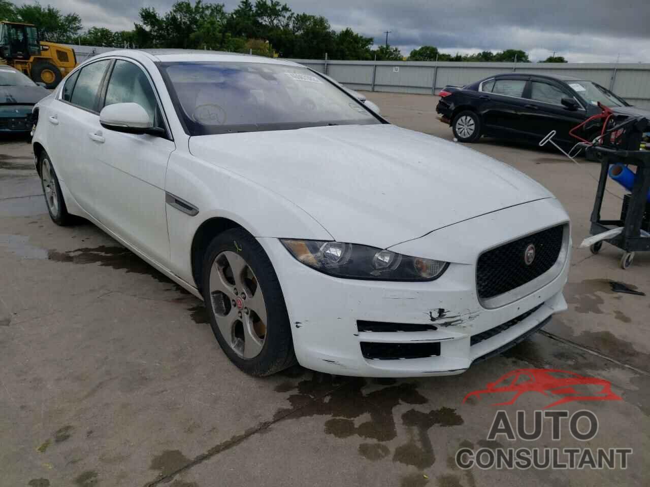 JAGUAR XE 2017 - SAJAR4BG5HA969120