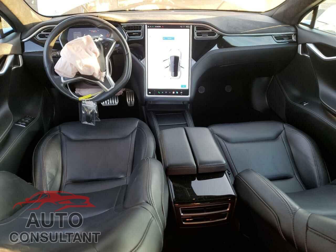 TESLA MODEL S 2015 - 5YJSA4H46FF096747