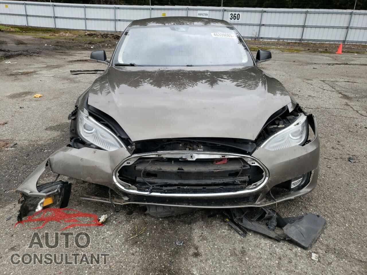 TESLA MODEL S 2015 - 5YJSA1E20FF106397