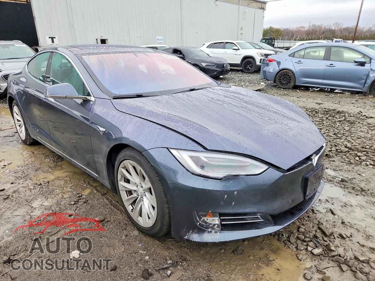 TESLA MODEL S 2018 - 5YJSA1E2XJF258115