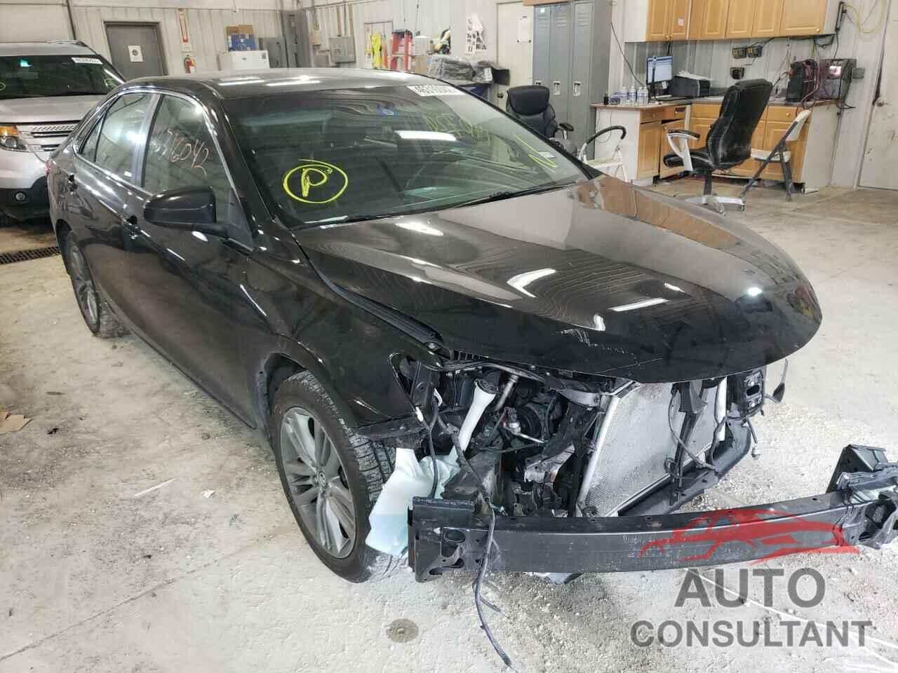 TOYOTA CAMRY 2017 - 4T1BF1FK5HU744957