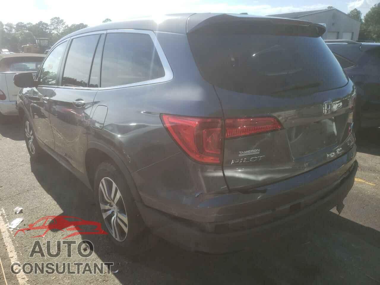 HONDA PILOT 2017 - 5FNYF6H58HB021681