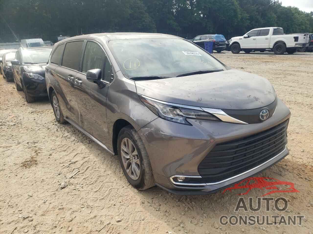 TOYOTA SIENNA 2022 - 5TDYRKEC3NS075156