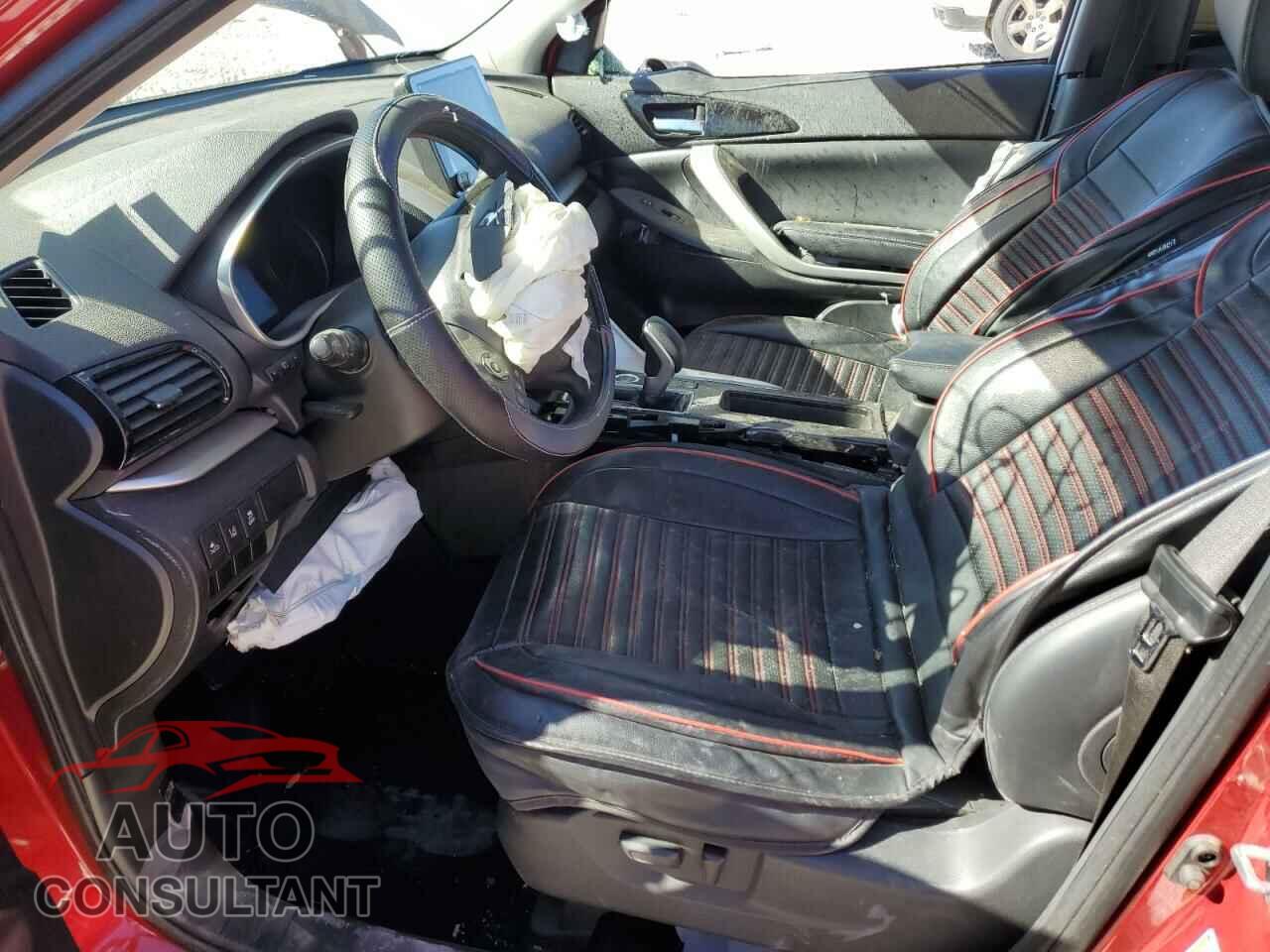 MITSUBISHI ECLIPSE 2023 - JA4ATWAA5PZ010903