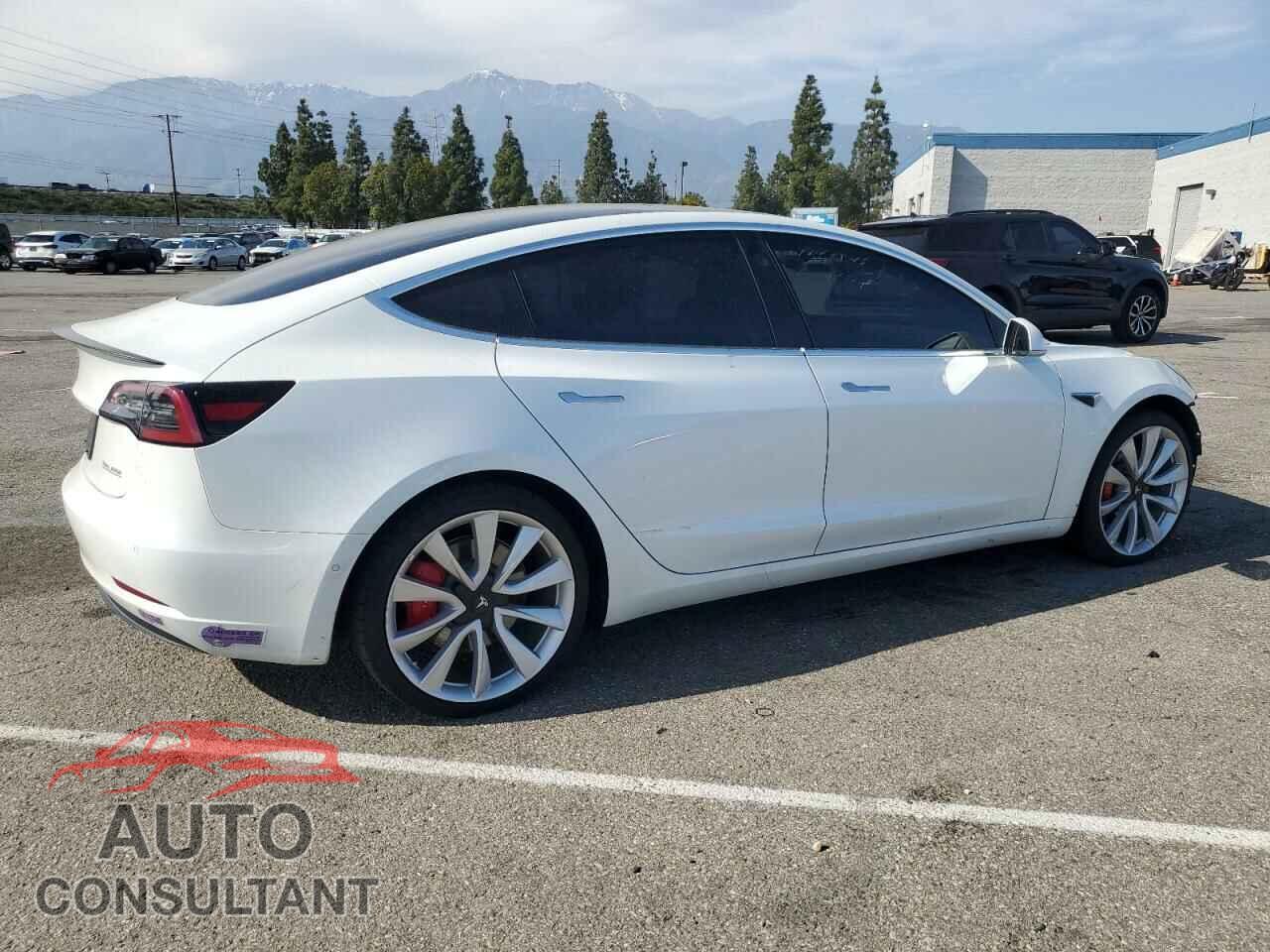 TESLA MODEL 3 2019 - 5YJ3E1EB6KF413656
