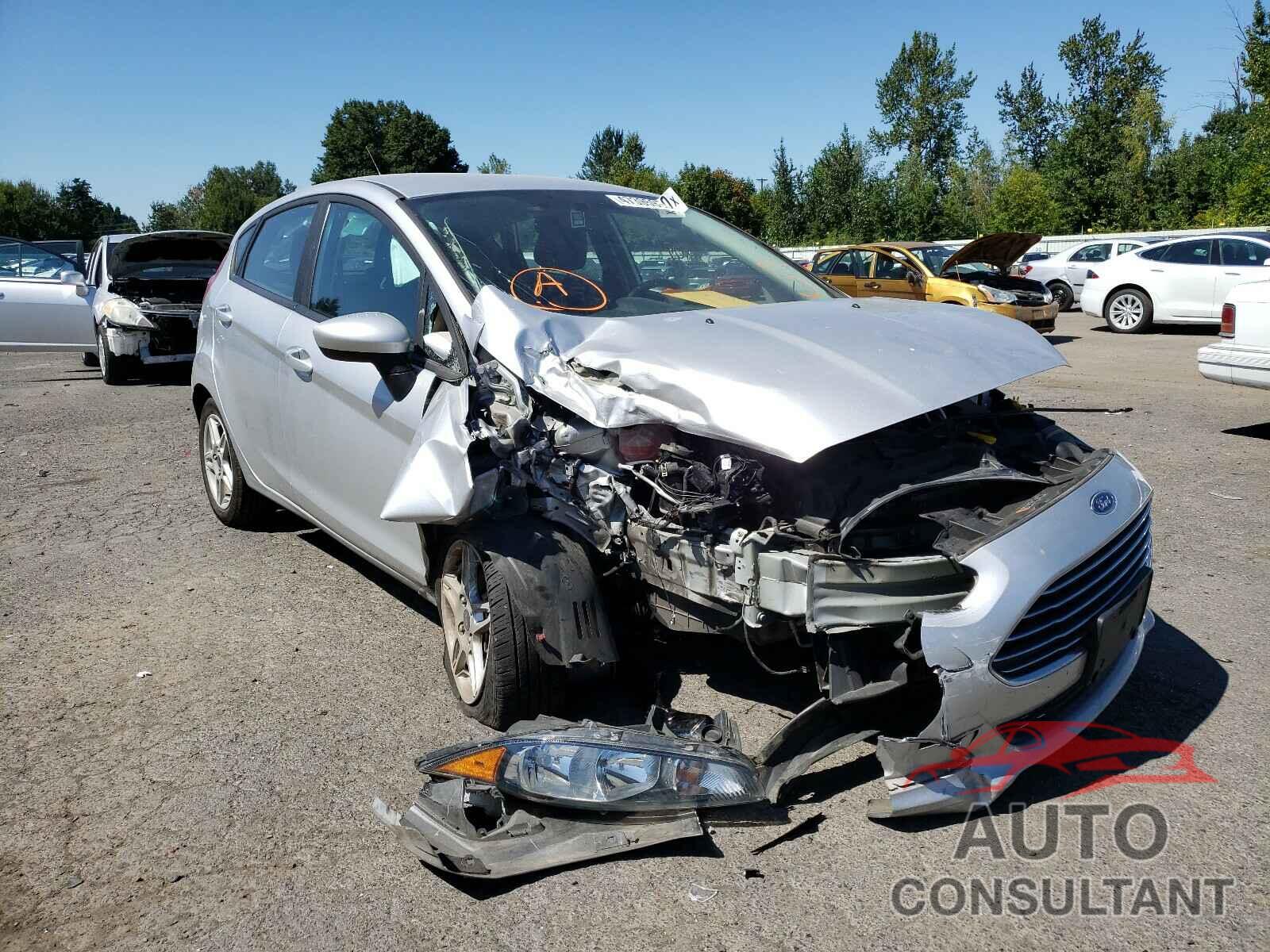 FORD FIESTA 2018 - 3FADP4EJ5JM101707