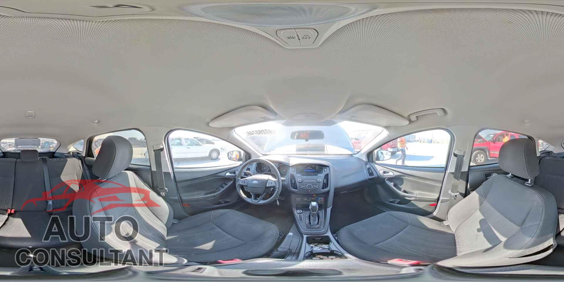 FORD FOCUS 2016 - 1FADP3K2XGL351817