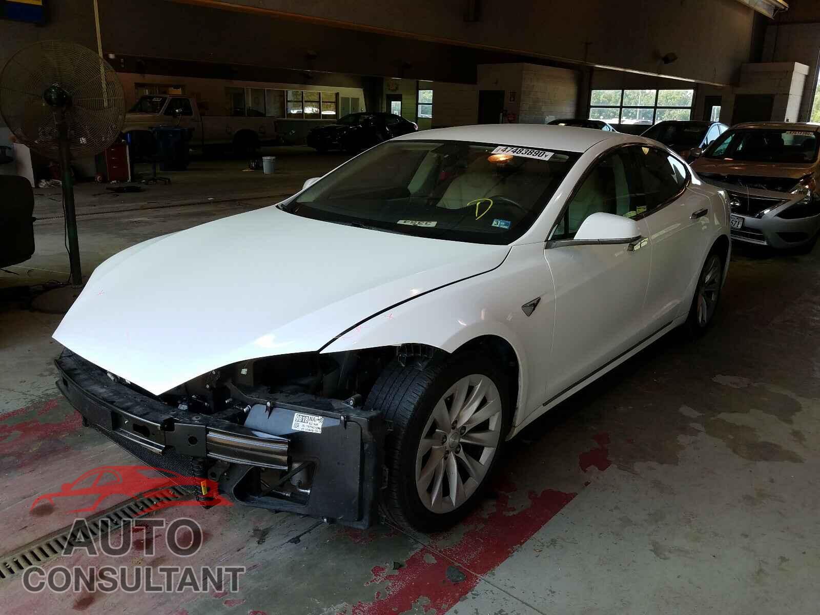 TESLA MODEL S 2016 - 5YJSA1E12GF165492