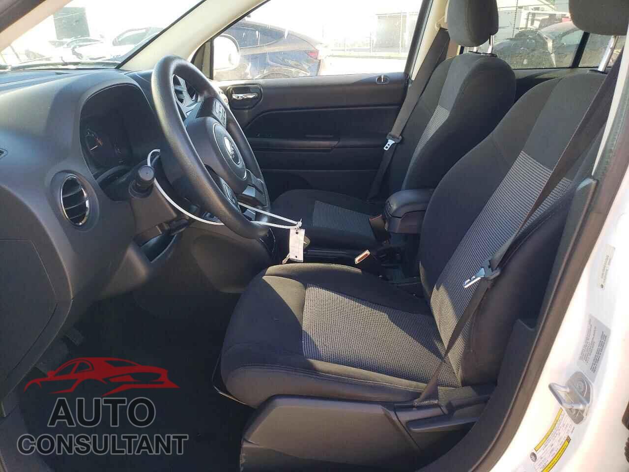 JEEP COMPASS 2015 - 1C4NJCBB0FD372832