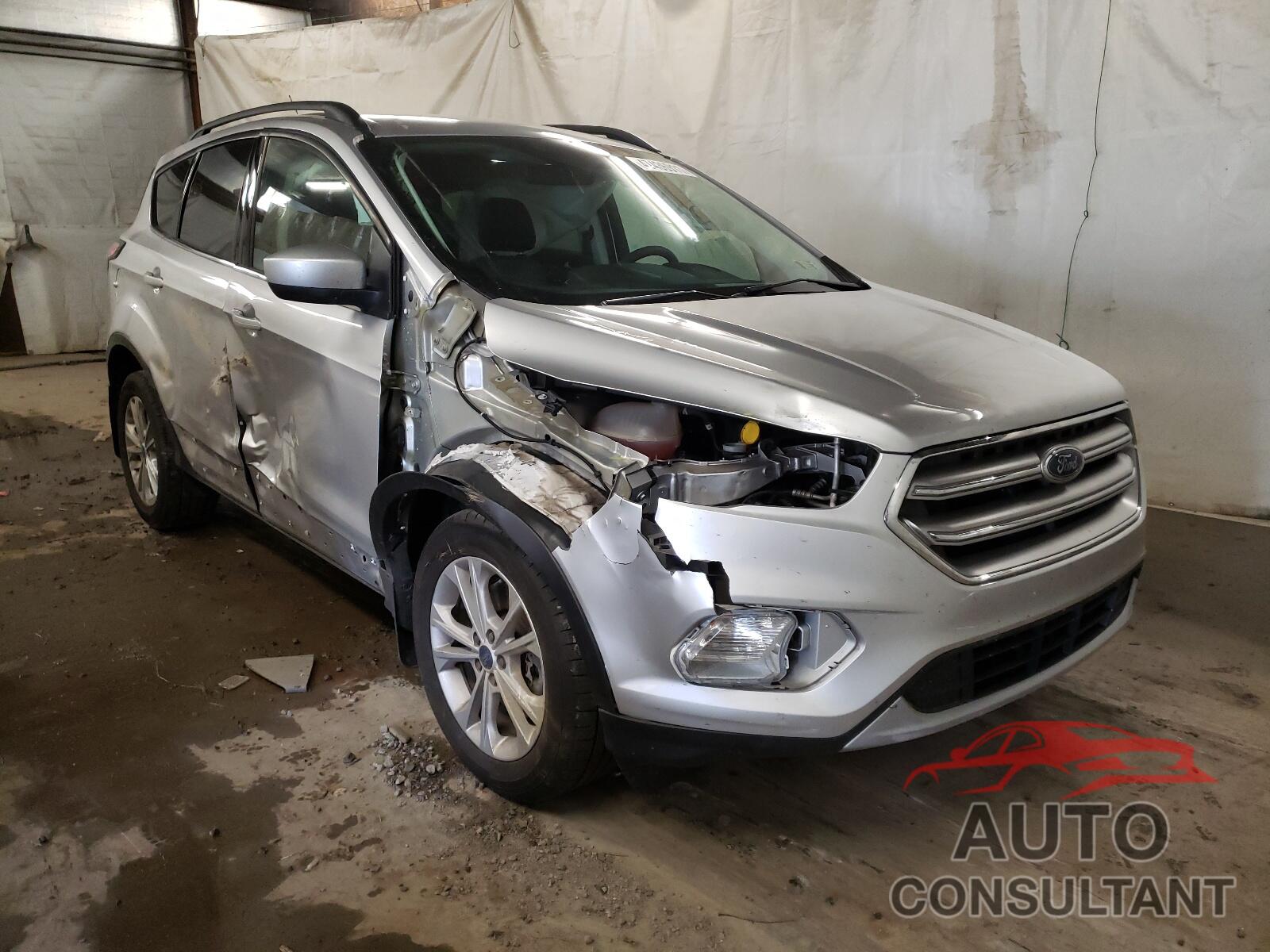 FORD ESCAPE 2017 - 1FMCU9GD2HUB72092
