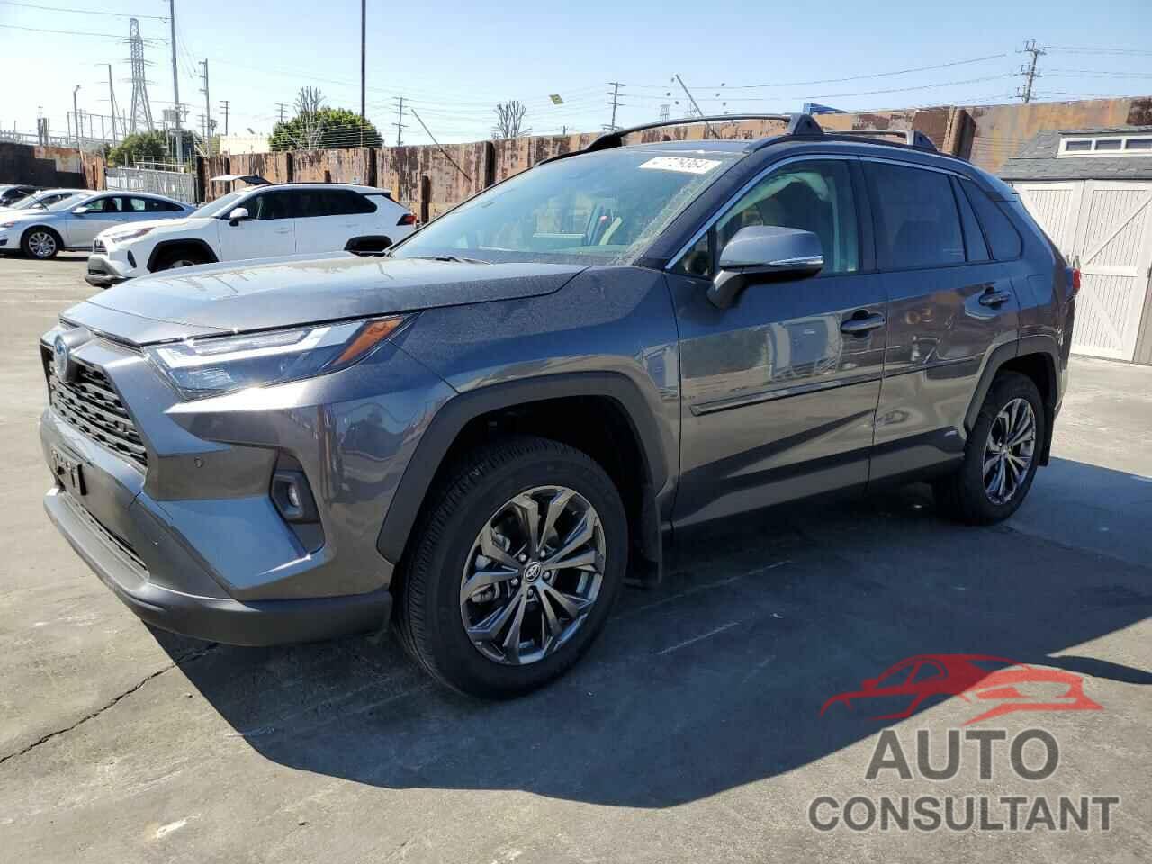 TOYOTA RAV4 2023 - JTMB6RFV1PD102666