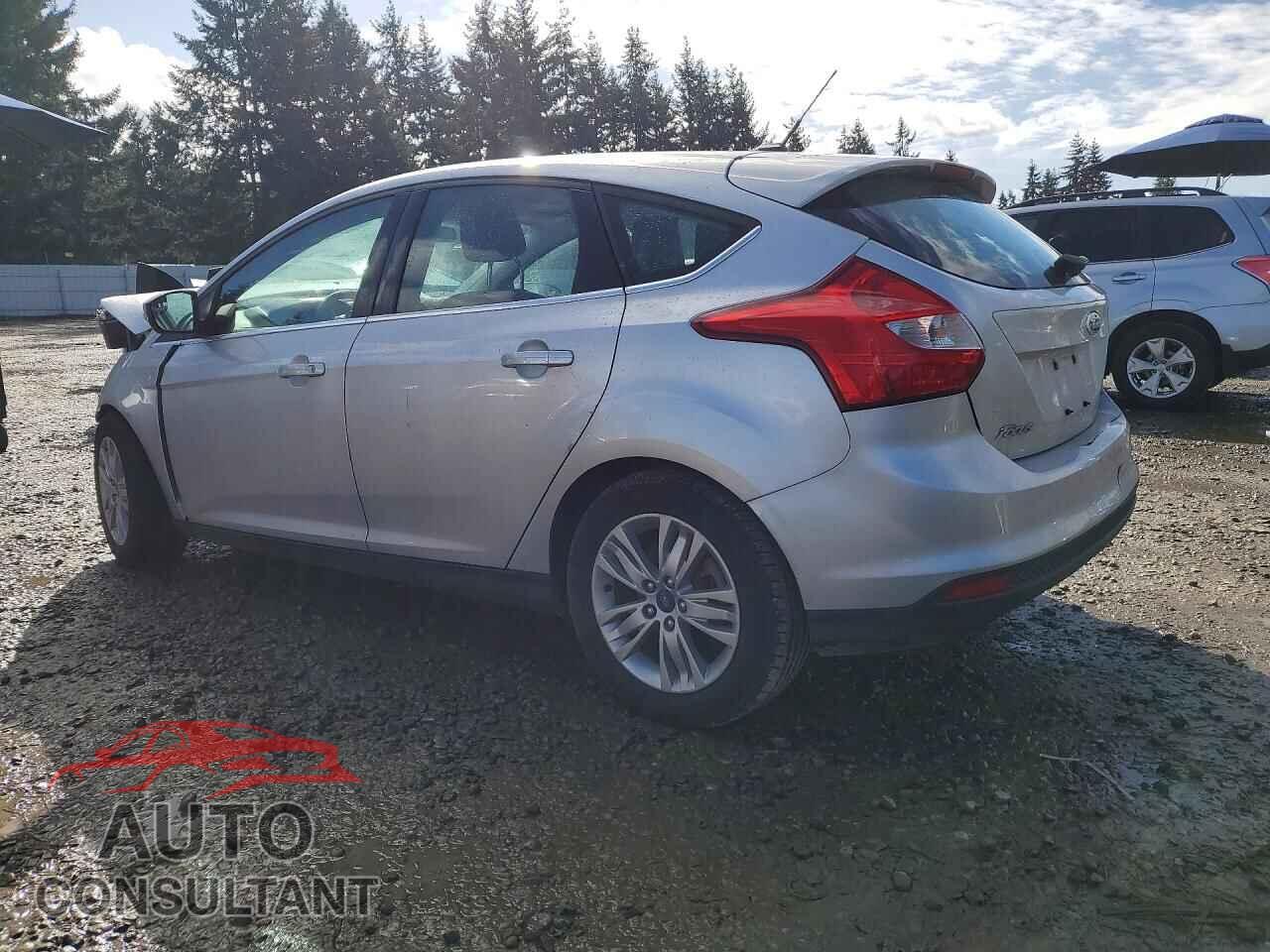 FORD FOCUS 2012 - 1FAHP3M24CL161908
