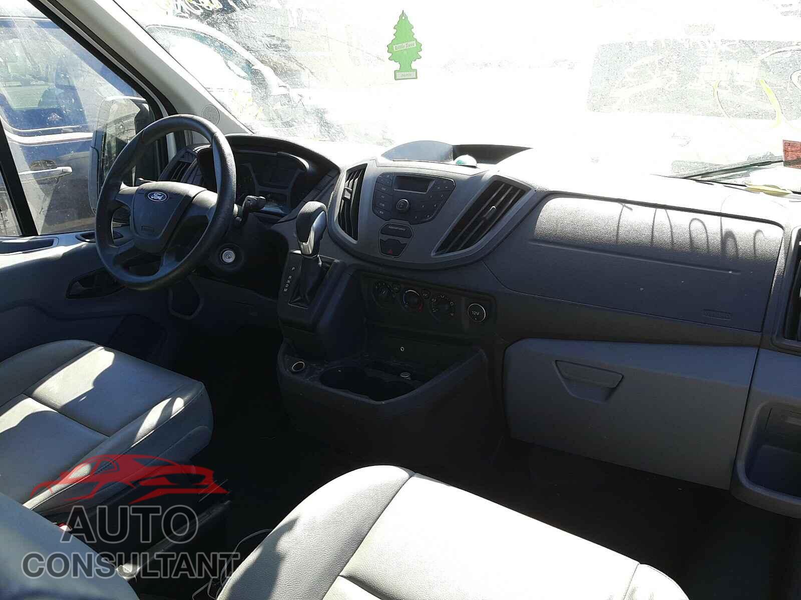 FORD TRANSIT CO 2017 - 1FTYR2XM1HKB04431