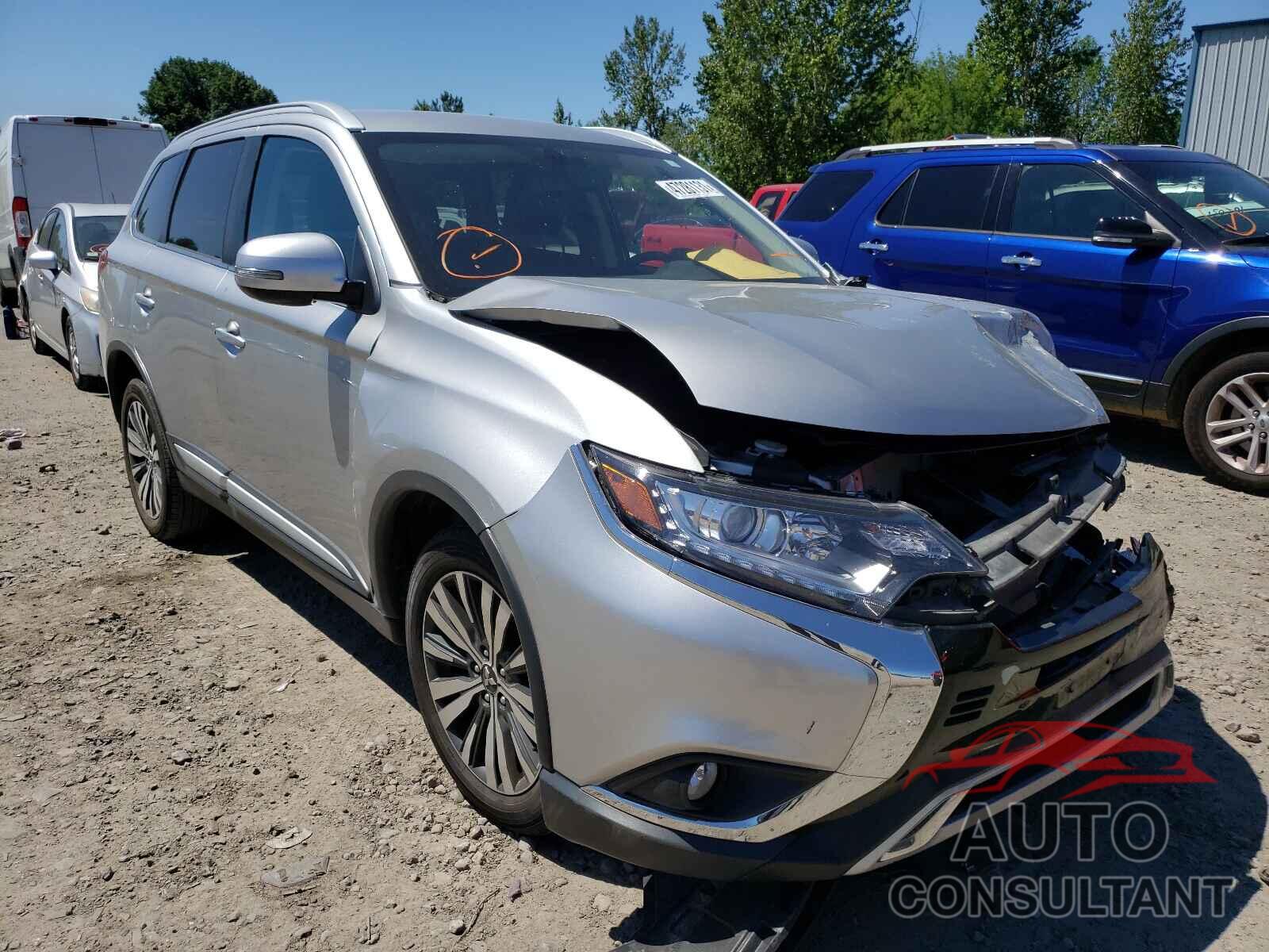 MITSUBISHI OUTLANDER 2019 - JA4AZ3A33KZ040862
