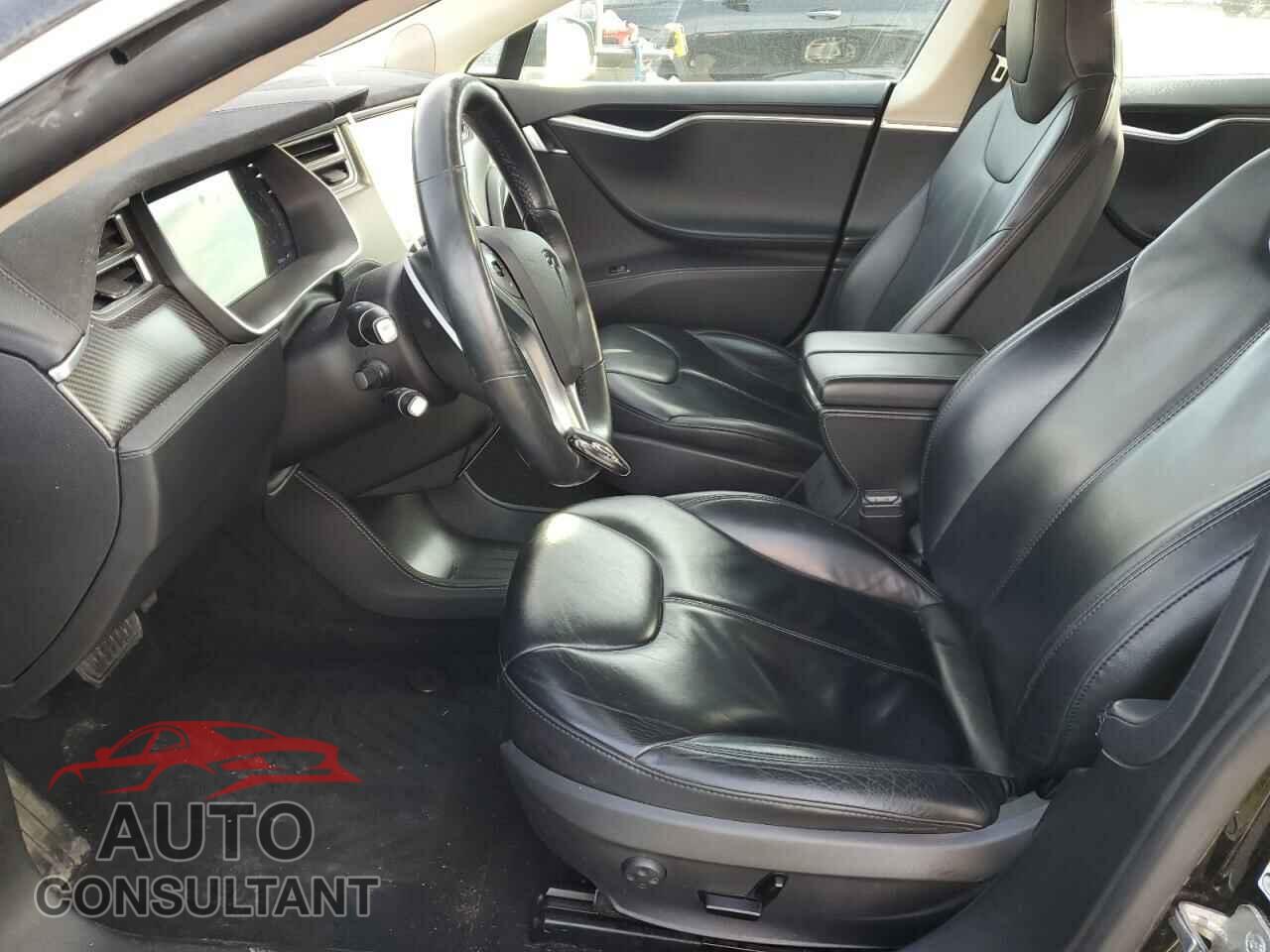 TESLA MODEL S 2015 - 5YJSA1H28FFP78932