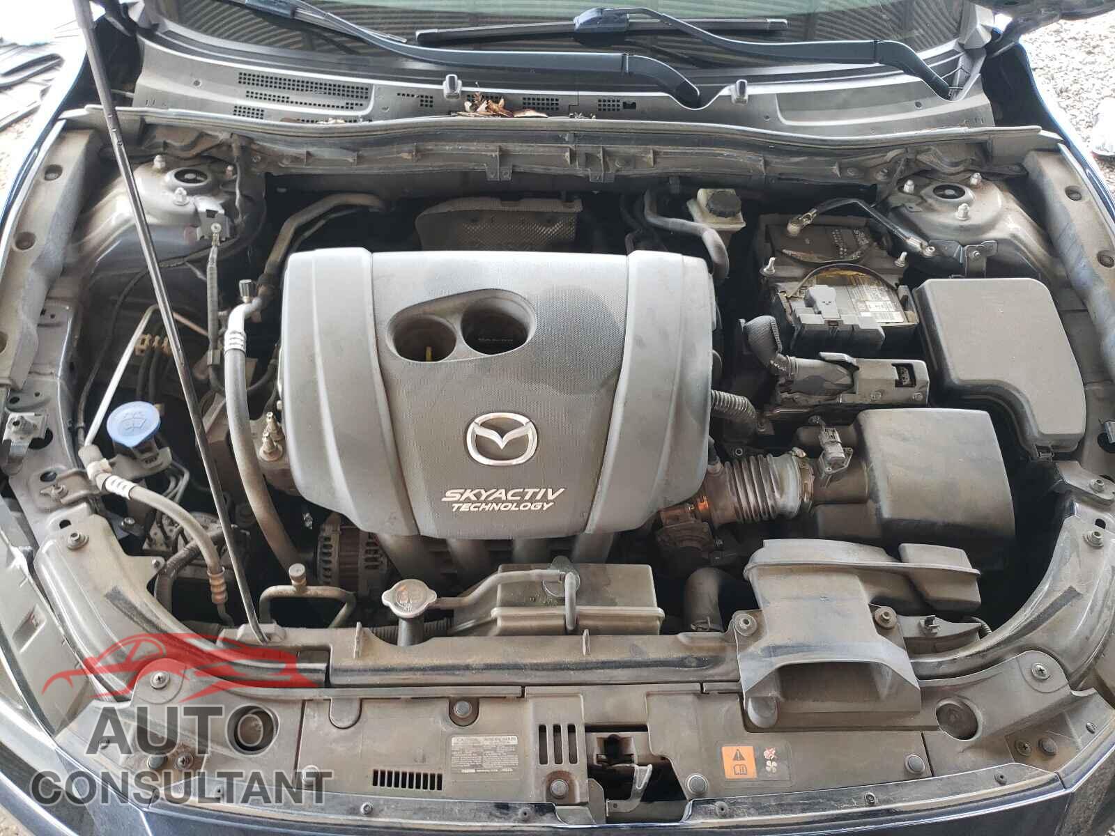 MAZDA 3 2017 - 3MZBN1L71HM139214