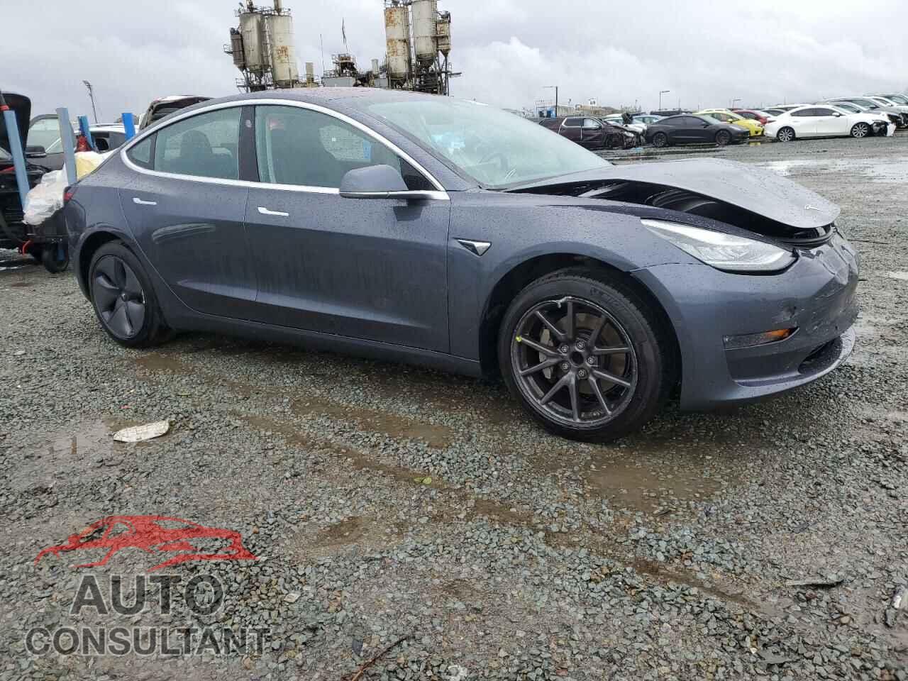 TESLA MODEL 3 2018 - 5YJ3E1EA6JF037109