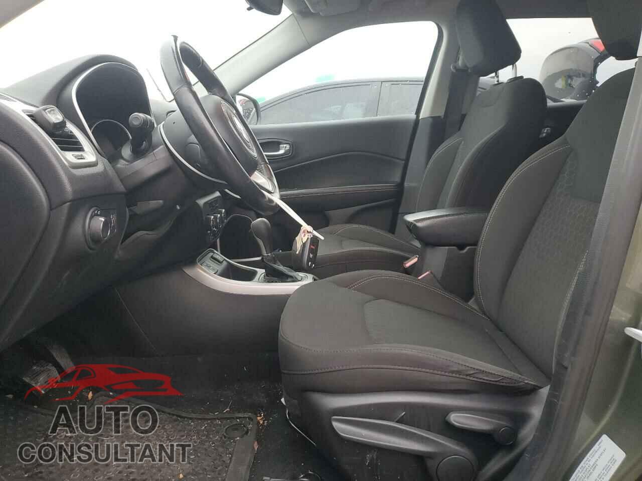 JEEP COMPASS 2017 - 3C4NJCAB0HT668237