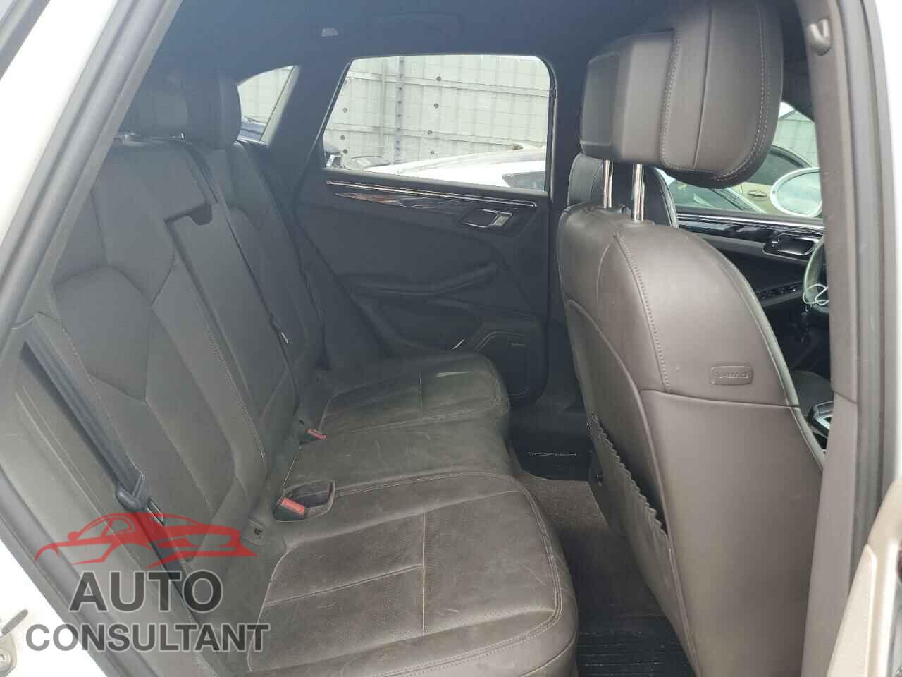 PORSCHE MACAN 2016 - WP1AB2A51GLB42451